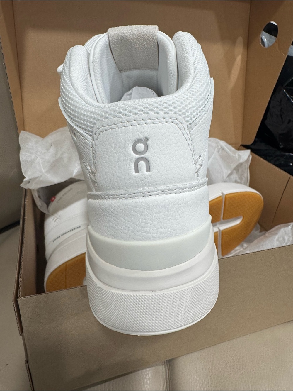 ON CLOUD The Roger (Federer) High-Top Sneakers in White SIZE 10 Women’s /Men’s 8 - Picture 3 of 11